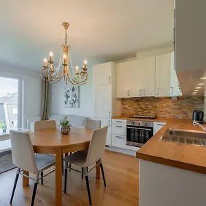 https://apartamenty-wonder-home-apartament-willa-karl.kolobrzeghotels.com