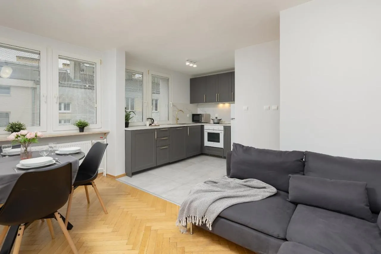 Warsaw Old Town Apartment By Noclegi Renters